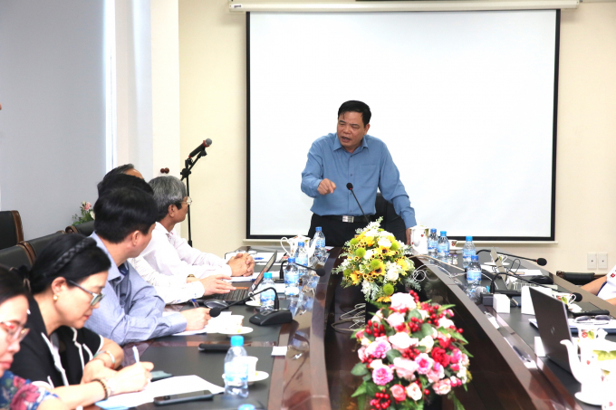 Bộ trưởng nguyễn Xuân Cường: 'Chúng ta đang đạt được những kết quả rất tốt trong công tác nghiên cứu vacxin DTLCP'. Ảnh: Hồng Thủy.