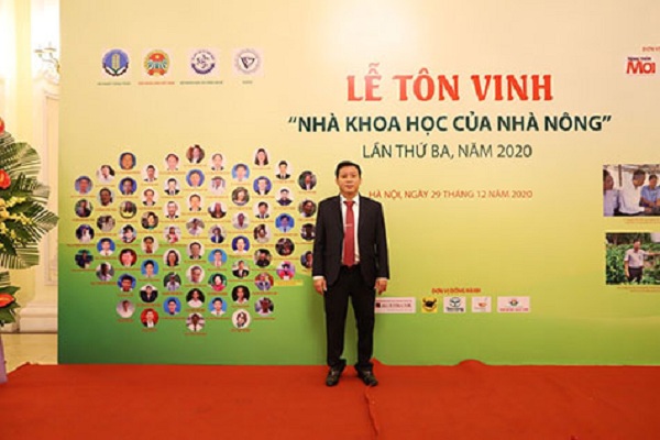 Anh hùng Lao động Lê Văn Dư được tôn vinh là Nhà Khoa học của nhà nông lần thứ 3, năm 2020. Ảnh: Đ.T