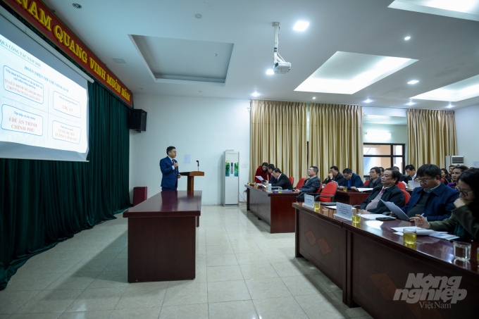 Cục trưởng Nguyễn Quốc Toản trình bày báo cáo kết quả công tác năm 2020 và nhiệm vụ năm 2021. Ảnh: Tùng Đinh.