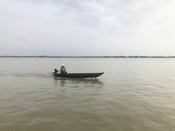 It is forecasted that from February 25 to February 28, 2021, salinity will continue to rise for the second time with a level of 4g/l able to penetrate deep into the mainstream and estuaries of the Mekong River. Photo: Minh Dam.