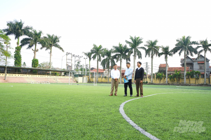 6 khu dân cư của xã Mễ Sở đều quy hoạch sân chơi thể thao. Ảnh Hoàng Dân