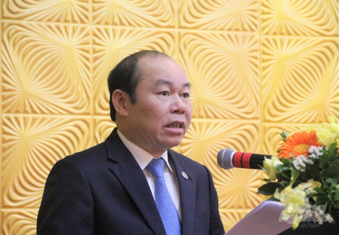 Ông Nguyễn Ngọc Bảo, Chủ tịch Liên minh HXT Việt Nam, phát biểu tại DIễn đàn. Ảnh: Phạm Hiếu.