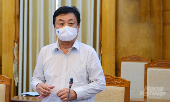 Bộ trưởng Lê Minh Hoan phát biểu trong buổi làm việc với lãnh đạo tỉnh Bắc Giang chiều 31/5. Ảnh: Bảo Thắng.