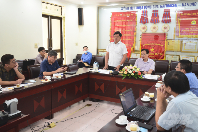 Thứ trưởng Bộ NN-PTNT Trần Thanh Nam làm việc với Nafiqad về công tác quản lý chất lượng nông sản 6 tháng đầu năm. Ảnh: Tùng Đinh.