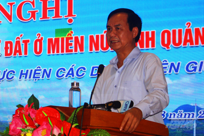 Ông Võ Văn Hưng, Chủ tịch UBND tỉnh Quảng Trị phát biểu tại hội nghị. Ảnh: Công Điền.
