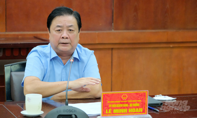 Bộ trưởng Lê Minh Hoan nhấn mạnh vai trò trung tâm của người dân trong Chương trình xây dựng nông thôn mới. Ảnh: Bảo Thắng.