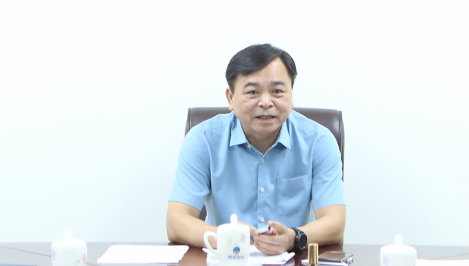 Thứ trưởng Bộ NN-PTNT Nguyễn Hoàng Hiệp họp trực tuyến Tổng kết Đoàn giám sát dự án WB8 vào sáng 8/9. Ảnh: Minh Phúc.