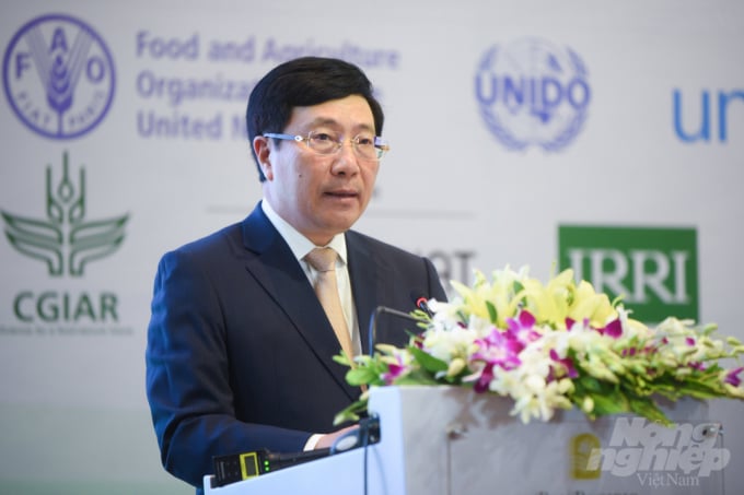 Phó Thủ tướng Phạm Bình Minh: Việt Nam xác định ưu tiên phát triển nông nghiệp quy mô lớn, hiện đại, công nghệ cao, nông nghiệp sinh thái. Ảnh: Tùng Đinh.