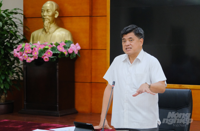 Thứ trưởng Trần Thanh Nam chủ trì phiên họp sơ kết 9 tháng đầu năm 2021 của Ban chỉ đạo An toàn thực phẩm nông lâm thủy sản. Ảnh: Bảo Thắng.