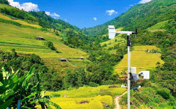 An iMETOS station of WeatherPlus was installed in Hoang Su Phi (Ha Giang). Photo: Trung Quan.