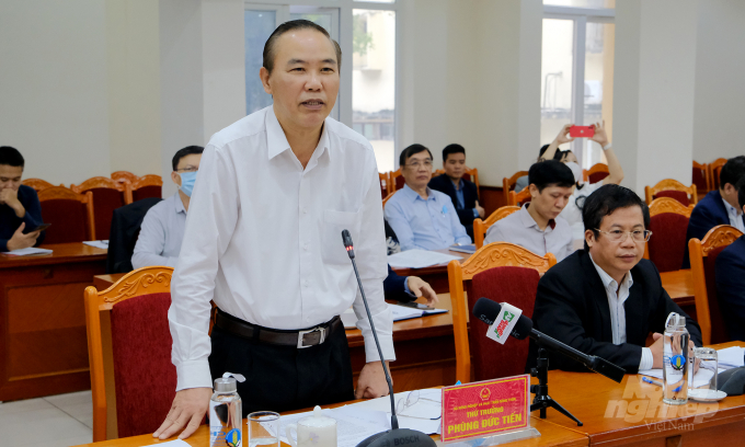 Deputy Minister of Agriculture and Rural Development Phung Duc Tien at the meeting with the People's Committee of Lai Chau province. Photo: Bao Thang.