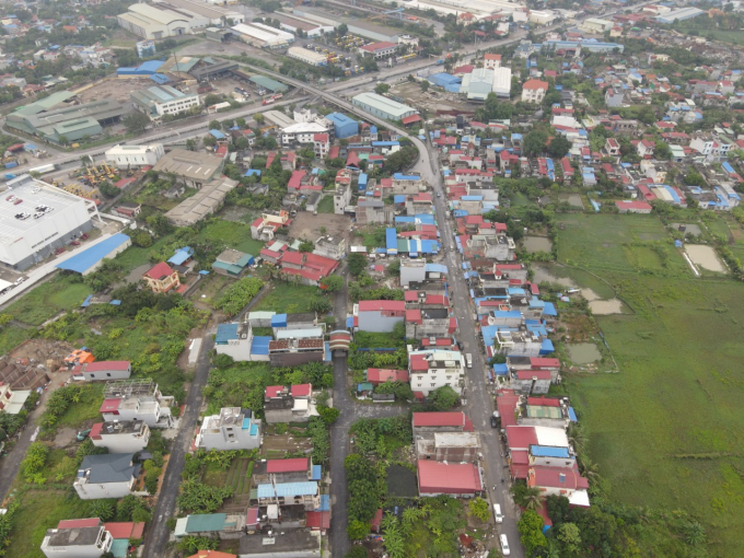 Một góc làng quê ở xã Nam Sơn, huyện An Dương sau khi hoàn thành xây dựng NTM. Ảnh: Đinh Mười.