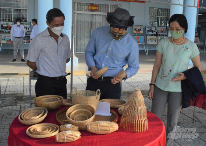 Nhiều sản phẩm nông nghiệp của các Hợp tác xã trên địa bàn huyện Vĩnh Thuận đạt tiêu chuẩn OCOP, có đầu ra ổn định, mang lại giá trị cao. Ảnh: Trung Chánh.
