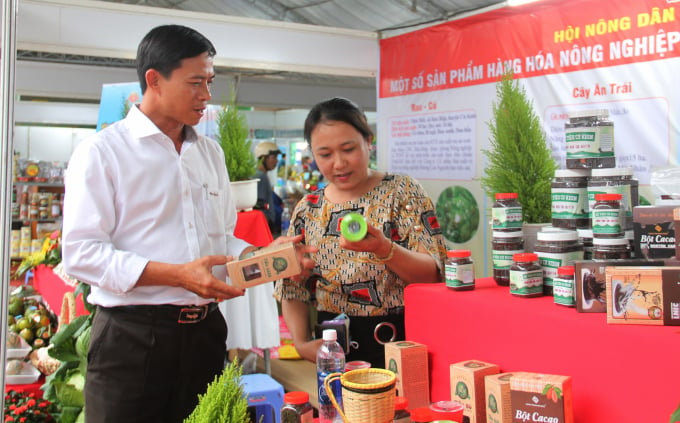 Các sản phẩm OCOP tại Đăk Lăk giúp địa phương hình thành vùng nông sản sạch. Ảnh: Quang Yên.