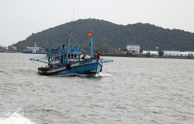 Ngư dân Việt Nam vẫn chưa thực hiện nghiêm việc lắp đặt, vận hành thiết bị VMS theo quy định. Ảnh: Lê Huy Hải.