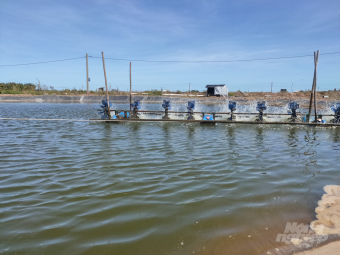 Aquaculture production will face more difficulties due to extremely weather. Photo: Trọng Linh.