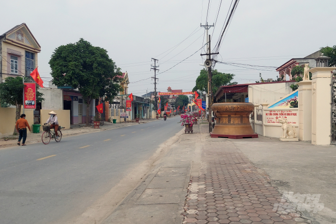 Nông thôn mới Thanh Hóa tạo ra một diện mạo mới cho vùng nông thôn nhưng vẫn lưu giữ những nét văn hóa truyền thống. Ảnh: VD.