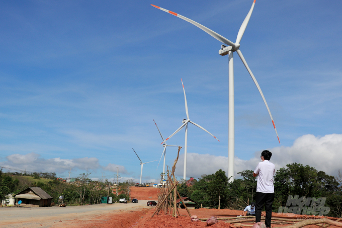 Một góc dự án điện gió Phong Liệu tại huyện Hướng Hoá, Quảng Trị do Công ty Cổ phần điện gió Phong Liệu làm chủ đầu tư. Ảnh: Công Điền.