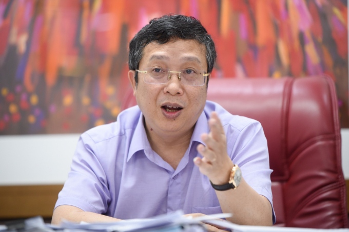 Cục trưởng Cục BVTV Hoàng Trung chia sẻ về những định hướng trong việc phân cấp quản lý mã số vùng trồng về địa phương. Ảnh: Bá Thắng.