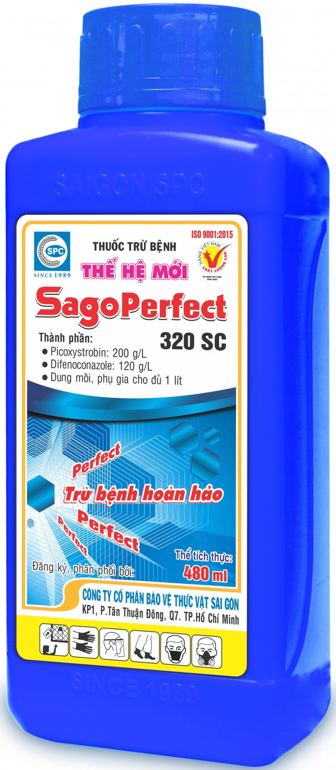 Sagoperfect 320SC là thuốc đặc trị bệnh thán thư hại cà phê mới được giới thiệu trong danh mục thuốc sử dụng tại Việt Nam. Sản phẩm do Công ty Cổ phần BVTV Sài Gòn nghiên cứu, phối chế và sản xuất 2021. Ảnh: Minh Tuyên.