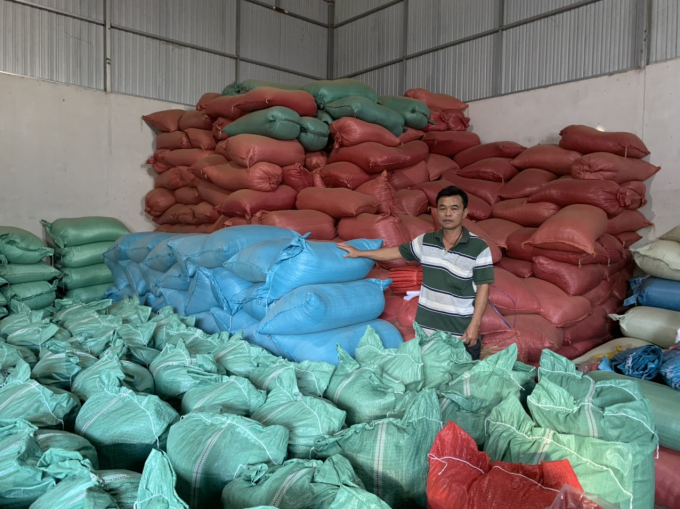 Trung bình mỗi năm, ông Hương bán ra thị trường trong nước gần 100 tấn cà phê nhân chất lượng cao. Ảnh: Đăng Lâm.