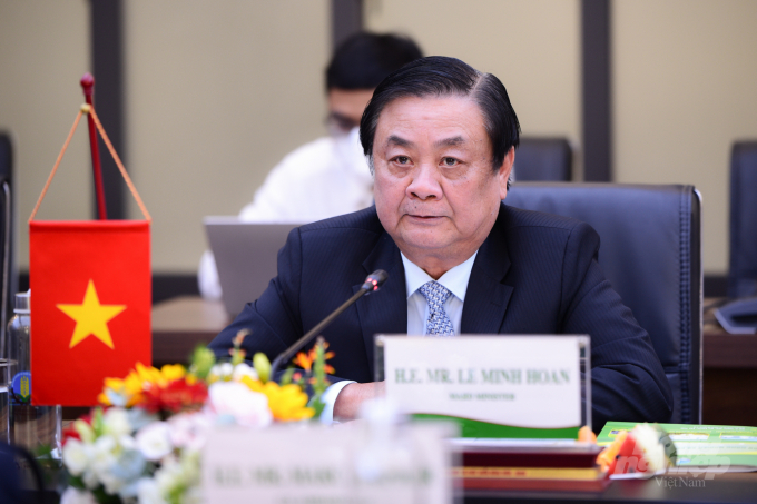 Minister Le Minh Hoan said that Vietnam has actively participated in US initiatives on environmental protection and the reduction of greenhouse gas emissions. Photo: Tung Dinh.