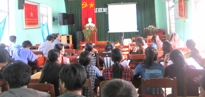 Có hàng chục ngàn nông dân Bình Định được tham gia các lớp tập huấn quy trình canh tác tiên tiến. Ảnh: Kim Sơ.