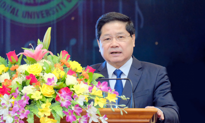 Deputy Minister Le Quoc Doanh delivered a speech at the seminar. Photo: Bao Thang.