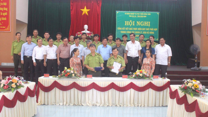 Sở NN-PTNT Bình Định và Sở NN-PTNT Gia Lai ký kết thực hiện quy chế phối hợp quản lý, bảo vệ rừng giáp ranh giai đoạn tới. Ảnh: K.L.