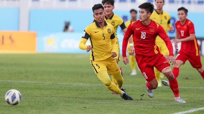 U23 Việt Nam lấn lướt hoàn toàn đối thủ U23 Malaysia. Ảnh: VFF.