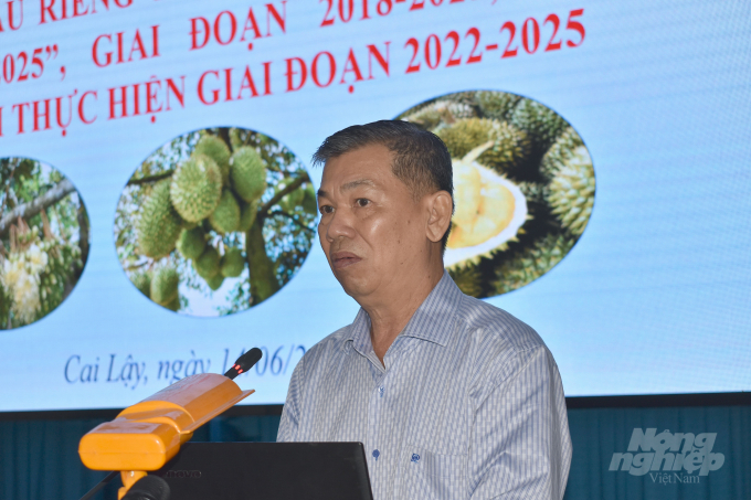 Ông Nguyễn Văn Mẫn, Giám đốc Sở NN-PTNT Tiền Giang cho biết, địa phương đã và đang thực hiện nhiều giải pháp phát triển bền vững cây sầu riêng. Ảnh: Minh Đảm.