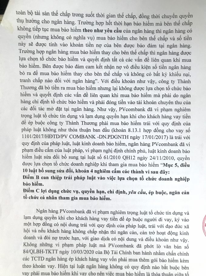 Điều khoản gây bất lợi cho khách hàng trong hợp đồng thế chấp tài sản giữa Công ty Thành Thương và PVcomBank Quy Nhơn. Ảnh: V.Đ.T.