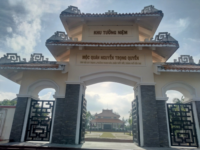 Khu lưu niệm Hậu tổ cải lương Nguyễn Trọng Quyền.