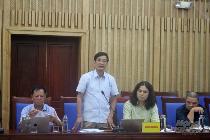 The representative of the Central Management Board for Forestry Projects hopes that Nghe An province as well as relevant localities and departments would make efforts to overcome difficulties and speed up the progress of the FMCR project. Photo: Cong Dien.