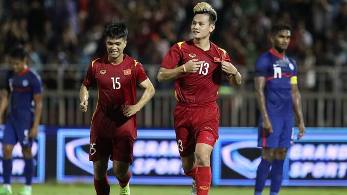 Các tân binh đều chơi ấn tượng trong trận ra mắt đội tuyển Việt Nam. Ảnh: VFF.