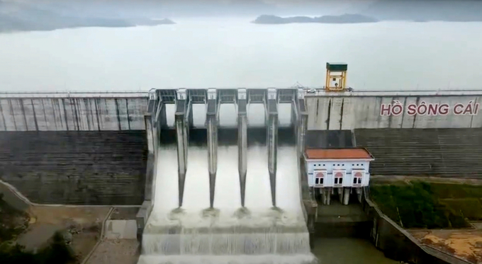 Cụm công trình đầu mối hồ chứa nước Sông Cái, thuộc dự án hệ thống thủy lợi Tân Mỹ - tỉnh Ninh Thuận, có dung tích 219 triệu m3