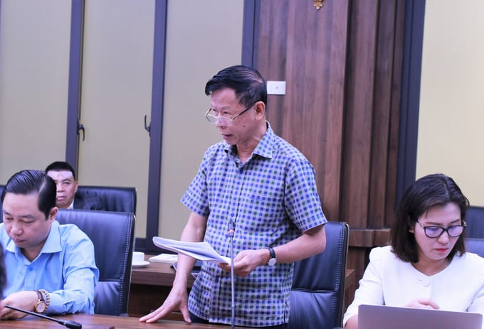 Dr. Dang Kim Son shared his ideas around the proposal to build the Scheme for sustainable production of 1 million ha of high quality rice cultivation in the Mekong Delta.