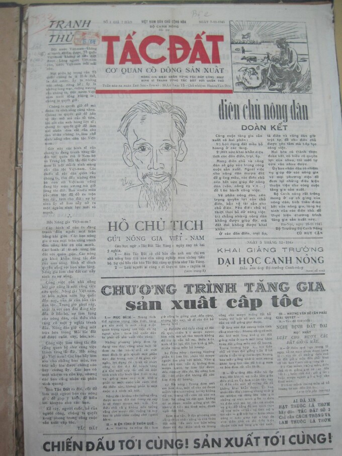 Báo Tấc Đất (tiền thân của Báo Nông nghiệp Việt Nam) Chủ tịch Hồ Chí Minh 