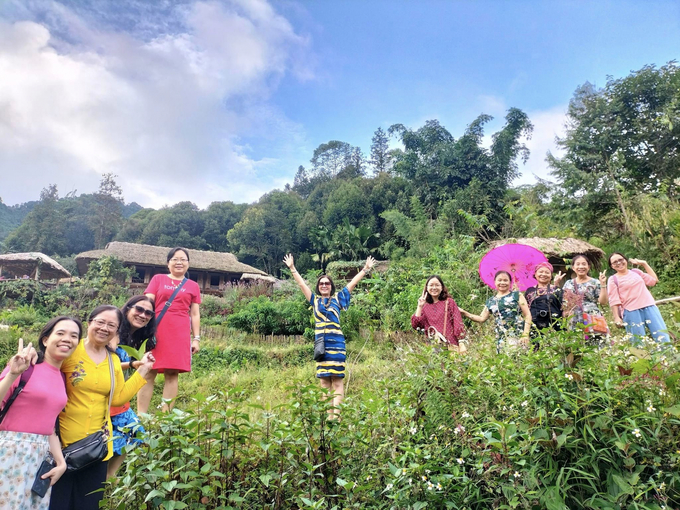 Hiện Forest Homestay của gia đình chị Cân đã và đang thu hút đông đảo du khách trong nước và quốc tế đến trải nghiệm