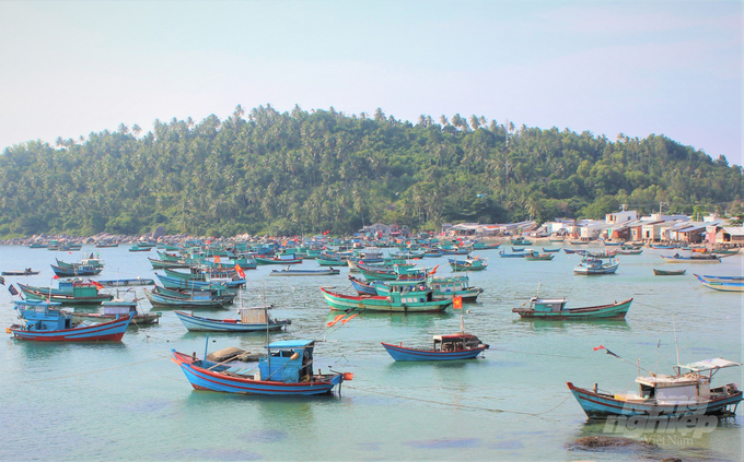 There have been more than 2,500 new-built fishing vessels without written approval from competent authorities of Kien Giang province, putting pressure on the IUU fishing prevention work. Photo: Trung Chanh.