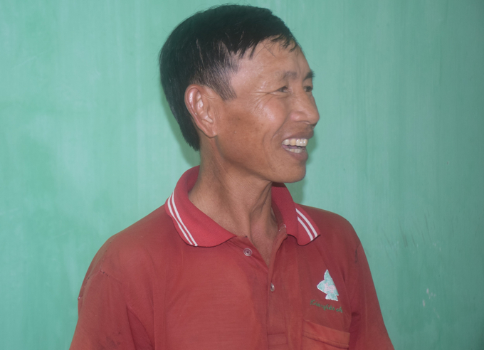 Nụ cười rạng rỡ của nông dân Nguyễn Đình Phi, người làm 2 ha đậu phộng ở Cát Hiệp (huyện Phù Cát, Bình Định). Ảnh: V.Đ.T.