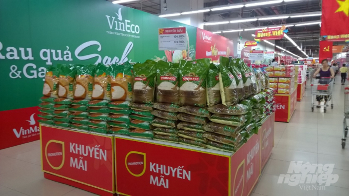 Gạo của Vinaseed bán tại siêu thị VinEco vẫn rất dồi dào, giá không tăng. Ảnh: Vinaseed.