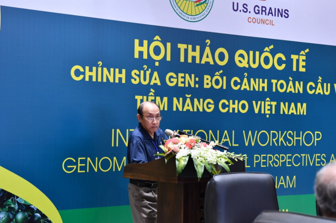 Đại diện Hội đồng Ngũ cốc Hoa Kỳ tại Việt Nam phát biểu tại hội thảo. Ảnh: Lê Bền.