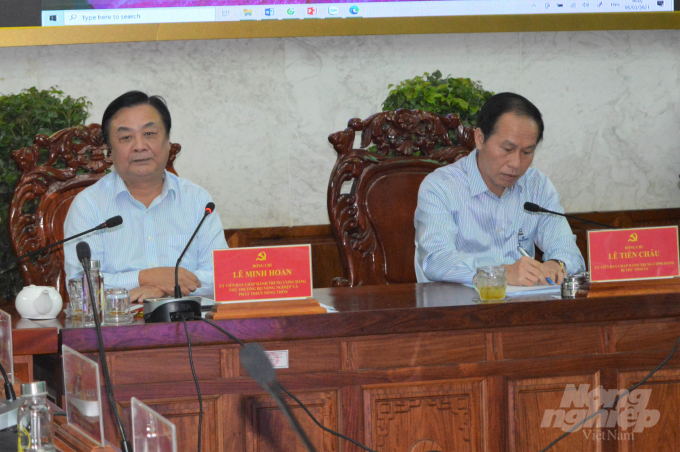 Thứ trưởng Bộ NN-PTNT Lê Minh Hoan phát biểu chỉ đạo tại buổi làm việc với lãnh đạo tỉnh Hậu Giang. Ảnh: Trung Chánh.