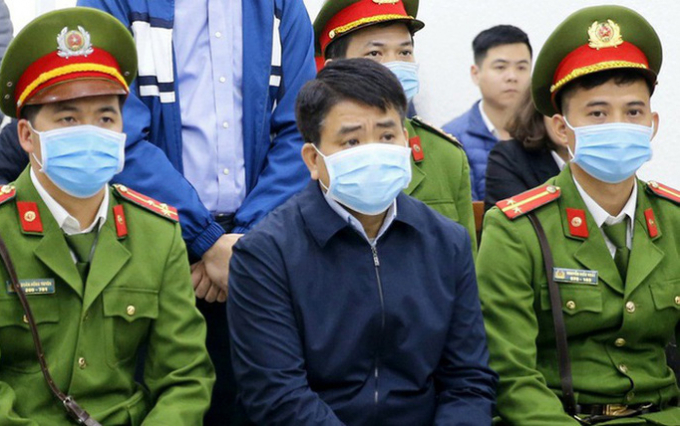 Nguyên Chủ tịch UBND TP Hà Nội Nguyễn Đức Chung tại phiên tòa trước đó - Ảnh: TTXVN