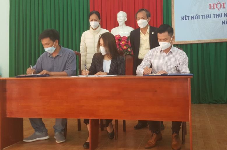 WinCommercere ký kết biên bản hợp tác với 14 doanh nghiệp, hợp tác xã của tỉnh Đắk Lắk.
