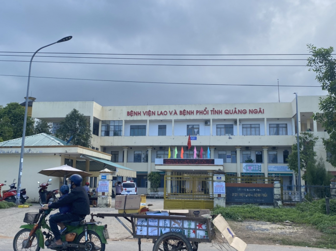 Bệnh viện Lao và Bệnh viện Phổi tỉnh Quảng Ngãi, nơi điều trị nhiều bệnh nhân mắc Covid-19. Ảnh: Đ.H.
