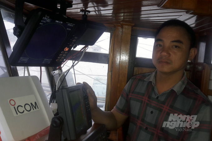 Thanks to cruise monitoring device, fishermen feel more secure each time they set sail. Photo: VD.