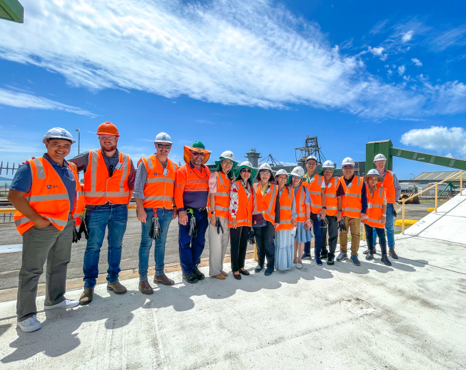 Ban Lãnh đạo SBT gặp gỡ lãnh đạo Queensland Sugar Limited (QSL) và ghé thăm cảng bốc dỡ đường thô QSL tại Townsville.