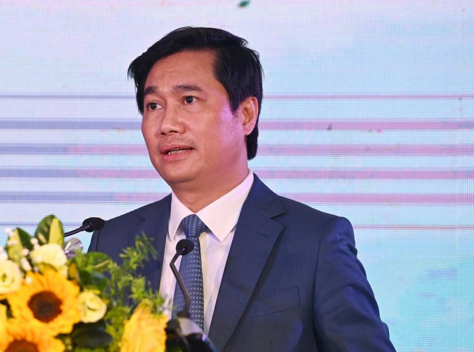 Ông Nguyễn Tường Văn, Chủ tịch UBND tỉnh Quảng Ninh phát biểu. Ảnh: Vnexpress